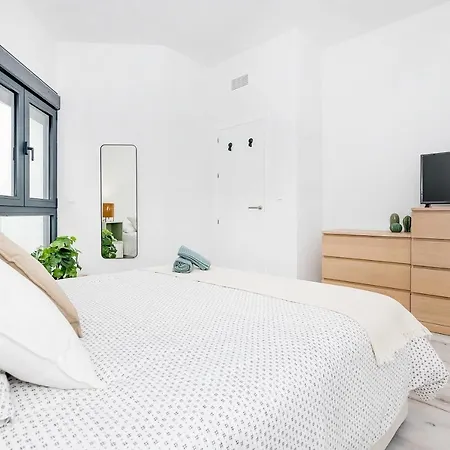 Bhost - La Muralla Apartment
