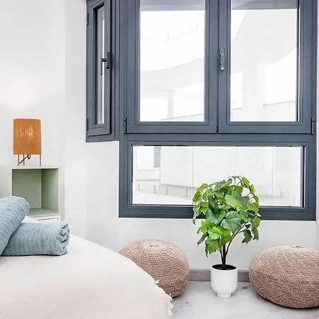Bhost - La Muralla Apartment *